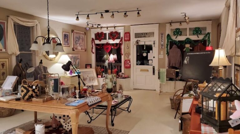 bees knees 2 768x430